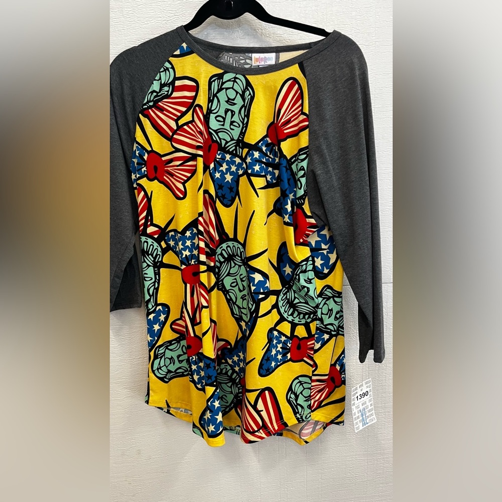 Lady Liberty Lularoe Top. Brand new size xl.
